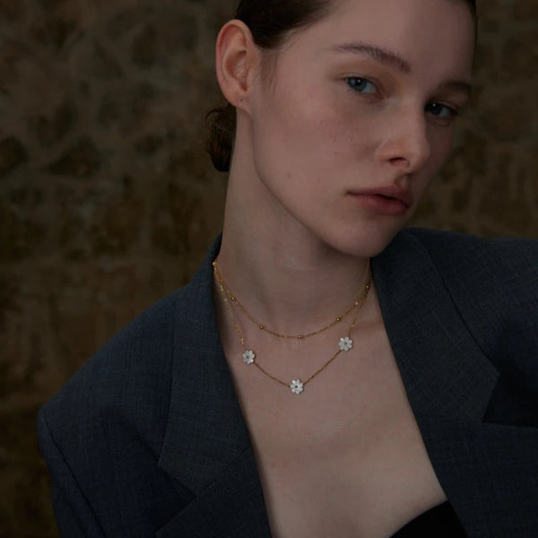 Blossom Gold Daisies Layered Shell Necklace & Anklet-shell ankelt-shell necklace-nacre necklace-nacre anklet-shell jewelry-