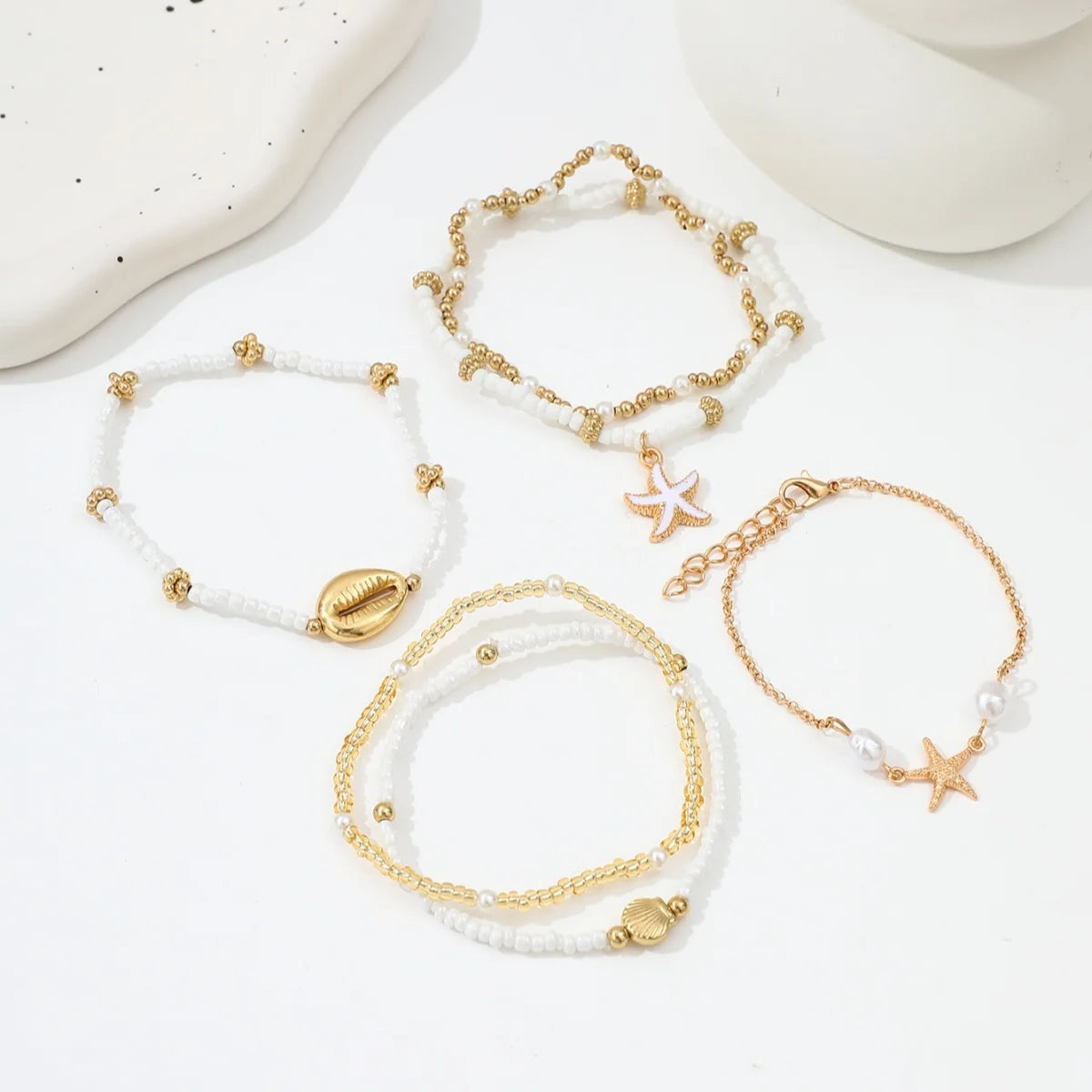 Coastal_Dream_Shell_Bracelet_Set-shell jewelry-boho style-beach outfit-boho chic style-bohemian jewelry-coastal look-beach style