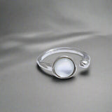 Coastal_Light_Shell_Ring-shell ring-boho chic shell ring-beach vibe-beach out fit- coastal lok ring