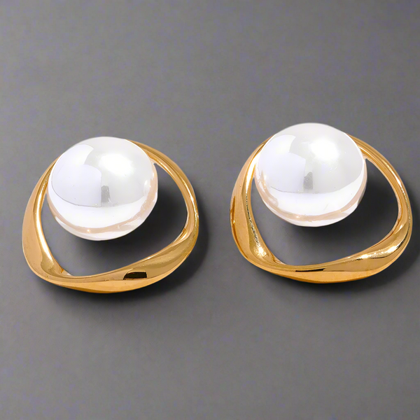 pearl earrings- gold pearl earrings-silver pearl earrings-shell jewelry
