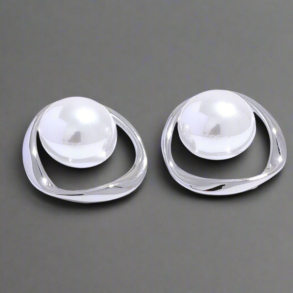 pearl earrings- gold pearl earrings-silver pearl earrings-shell jewelry