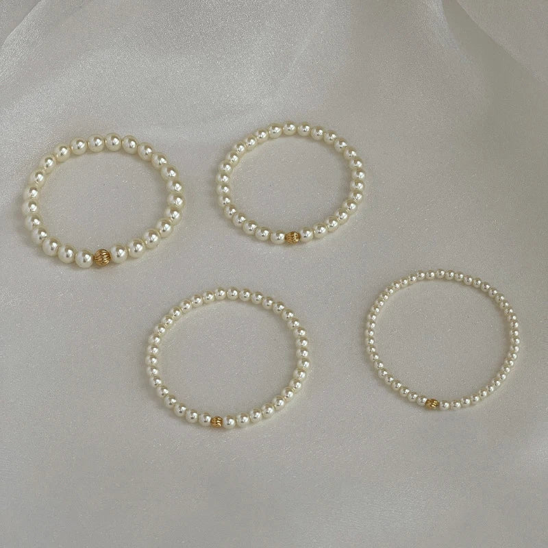 Dainty_Beaded_Pearl_Bracelet-shell jewelry-boho style-beach outfit-boho chic style-bohemian jewelry-coastal look-beach style-wedding style