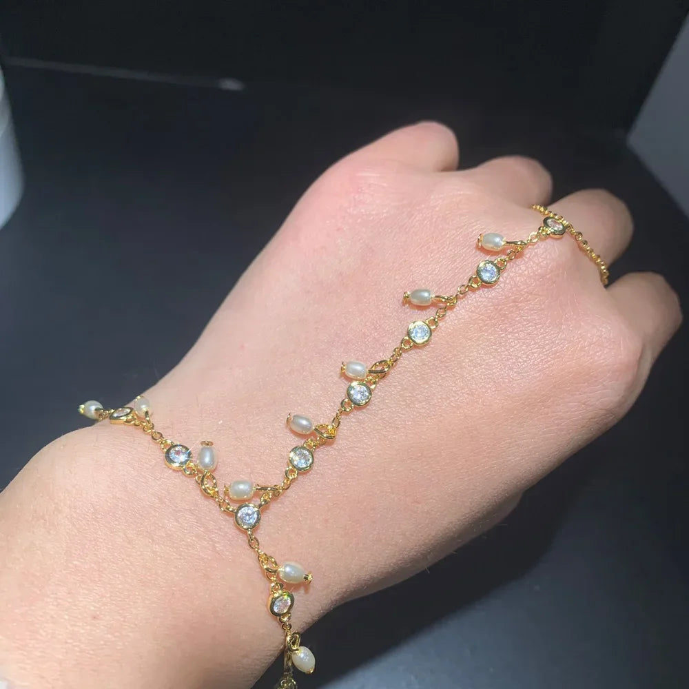 Gold_Pearl_Zirconia_Hand_Chain_Bracelet-hand bracelet-shell bracelet-shell jewelry-boho style-beach outfit