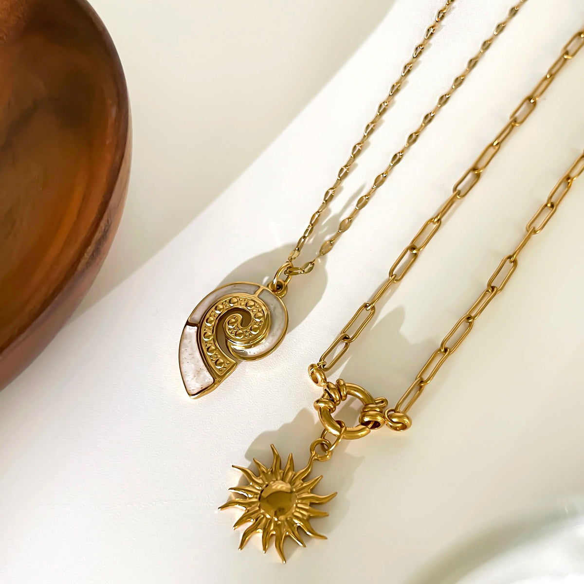 layered shell necklace- shell necklace-golden layered shell necklace-shell jewelry