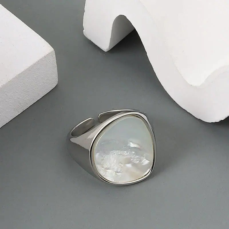 Geometric shell ring-mother of pearl shell ring-shell ring-nacre ring