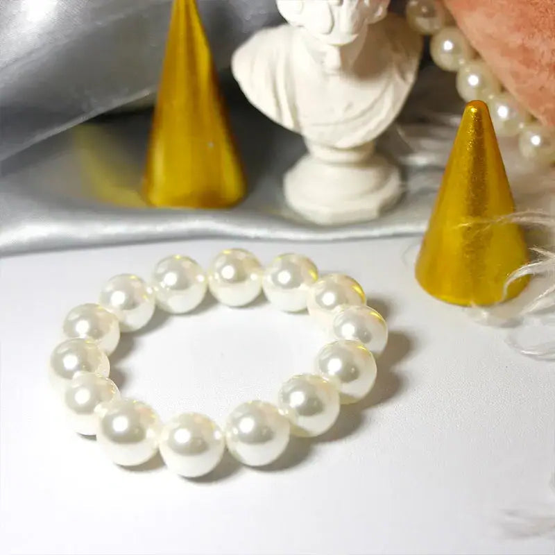 Large Pearl Stretch Bracelet-pearl bracelet-shell bracelet-shell jewelry-elegant bracelet-wedding bracelet