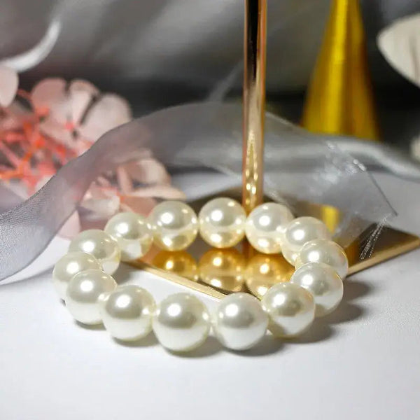 Large Pearl Stretch Bracelet-pearl bracelet-shell bracelet-shell jewelry-elegant bracelet-wedding bracelet