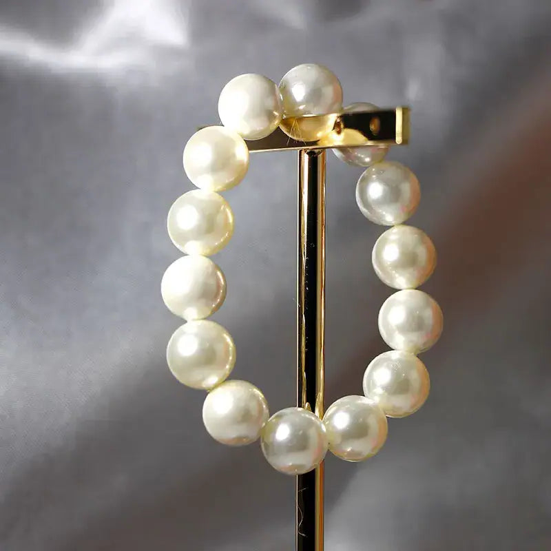 Large Pearl Stretch Bracelet-pearl bracelet-shell bracelet-shell jewelry-elegant bracelet-wedding bracelet