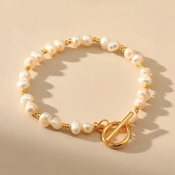 Lustrous Pearl Toggle Bracelet-pearl bracelet-shell bracelet-shell jewelry-wedding bracelet