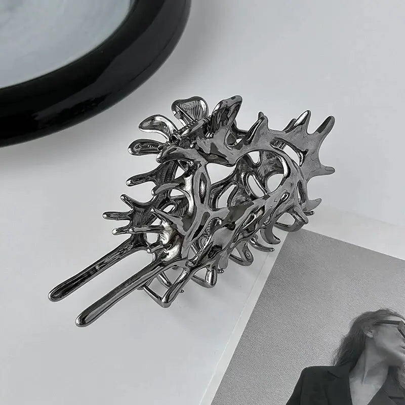 Metal Shell Hair Clip-boho chic style-boho style-wedding style-beach outfit hair clip