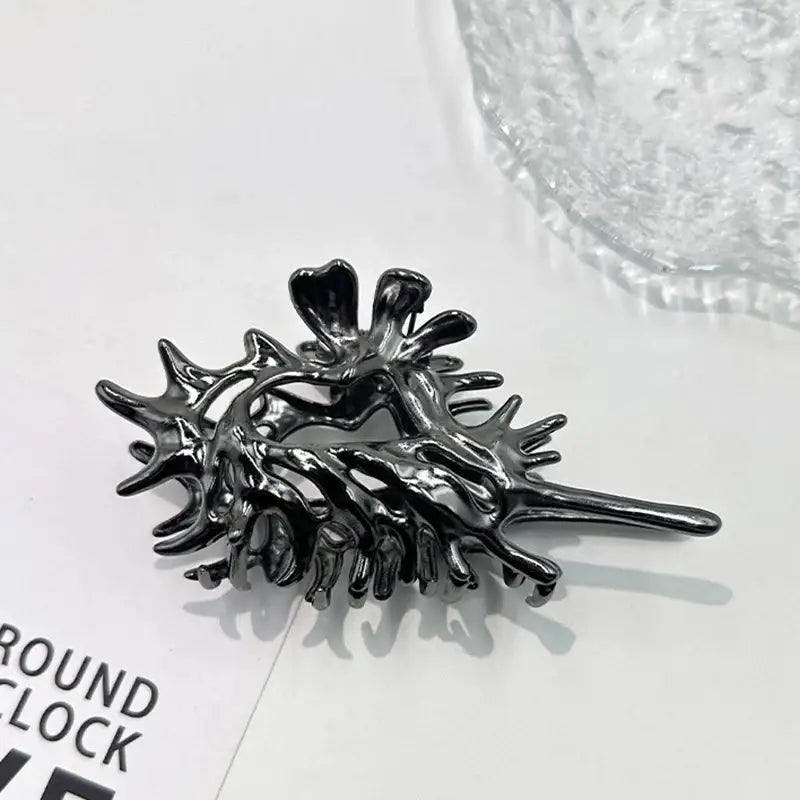 Metal Shell Hair Clip-boho chic style-boho style-wedding style-beach outfit hair clip