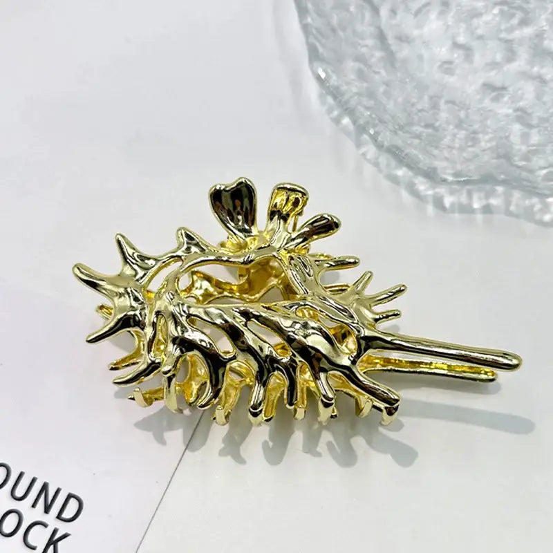 Metal Shell Hair Clip-boho chic style-boho style-wedding style-beach outfit hair clip