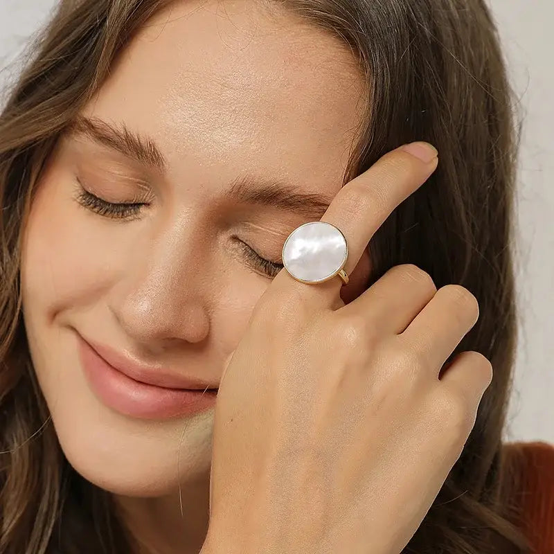 silver mother of pearl ring-silver nacre ring-shell ring-shell jewelry-beach outfit ring-beach style-boho style-bohemian jewelry-wedding style ring