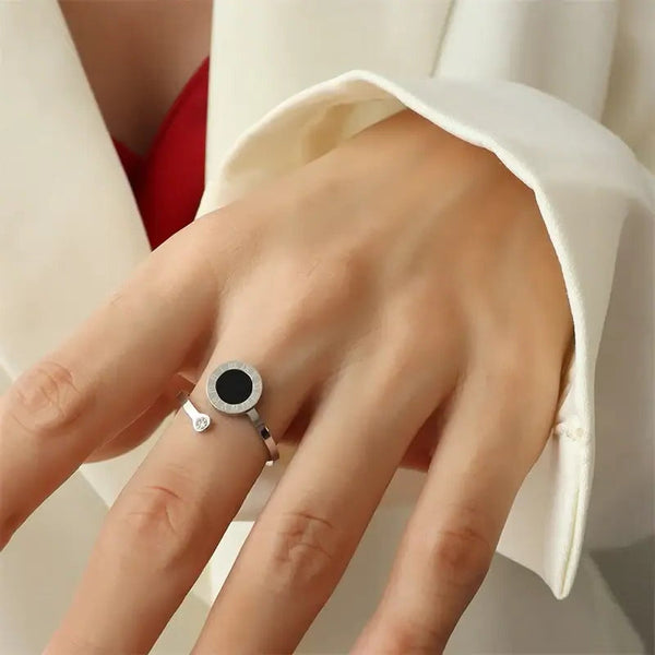 Roman Numeral Black Shell Ring-clock shell ring-silver shell ring-side stone shell ring-shell jewelry-beach outfit ring-beach style-boho style-bohemian jewelry-wedding style ring