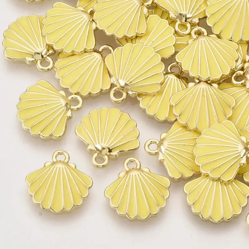 Scallop Shell Charms--Shell Charms-shell jewelry-shell pendants-boho chic style-bohemian jewelry-beach outfit jewelry