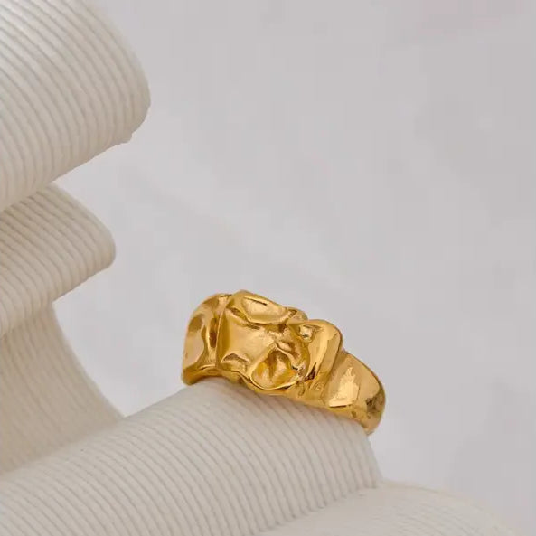 Seaweed Embrace Ring -seaweed ring-seaweed jewelry-shell ring -shell jewelry-boho look-bohemian jewelry