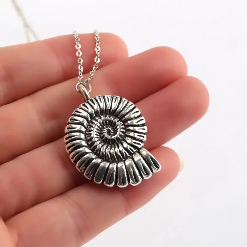 Ursula Shell Necklace