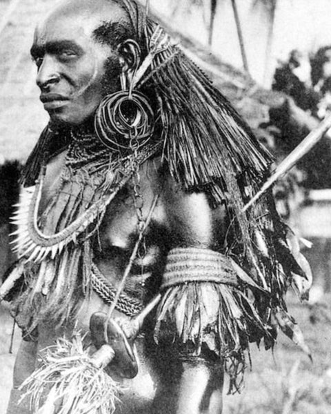 Polynesian Shell Jewelry: A Legacy of Tradition and Modern Influence