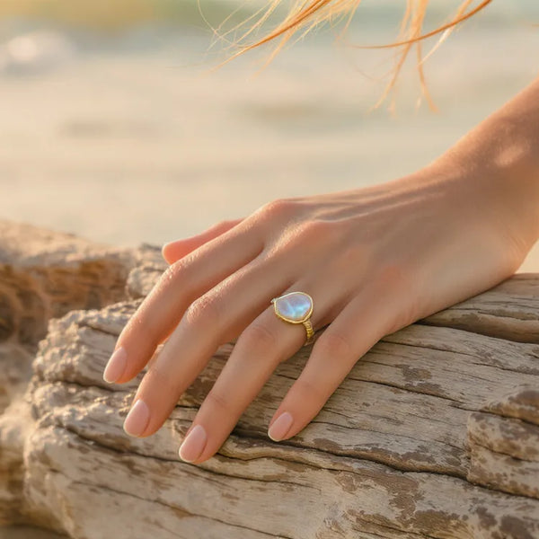 Shell Rings: The Boho Guide to Wearing the Ocean on Your Fingers