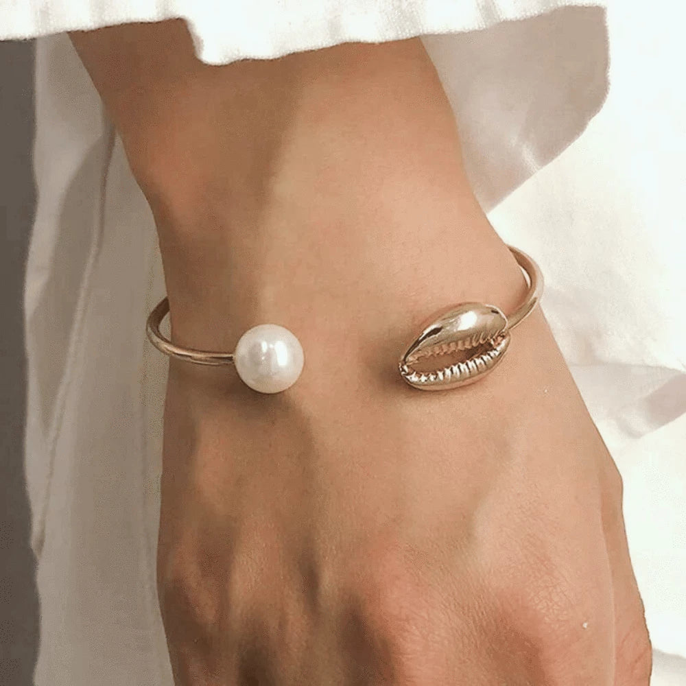 Shell Bracelets | Cowrie & Beach Bracelet Designs | ShellVibe – ShellVibe©