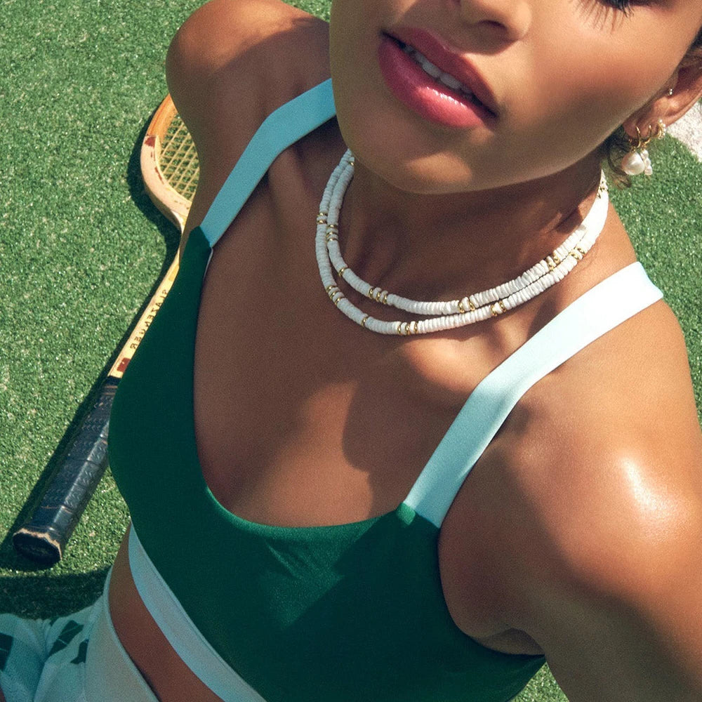 Boho_Natural_Shell_Necklace-shell jewelry-boho style-beach outfit-boho chic style-bohemian jewelry-coastal look-beach style-shell necklace