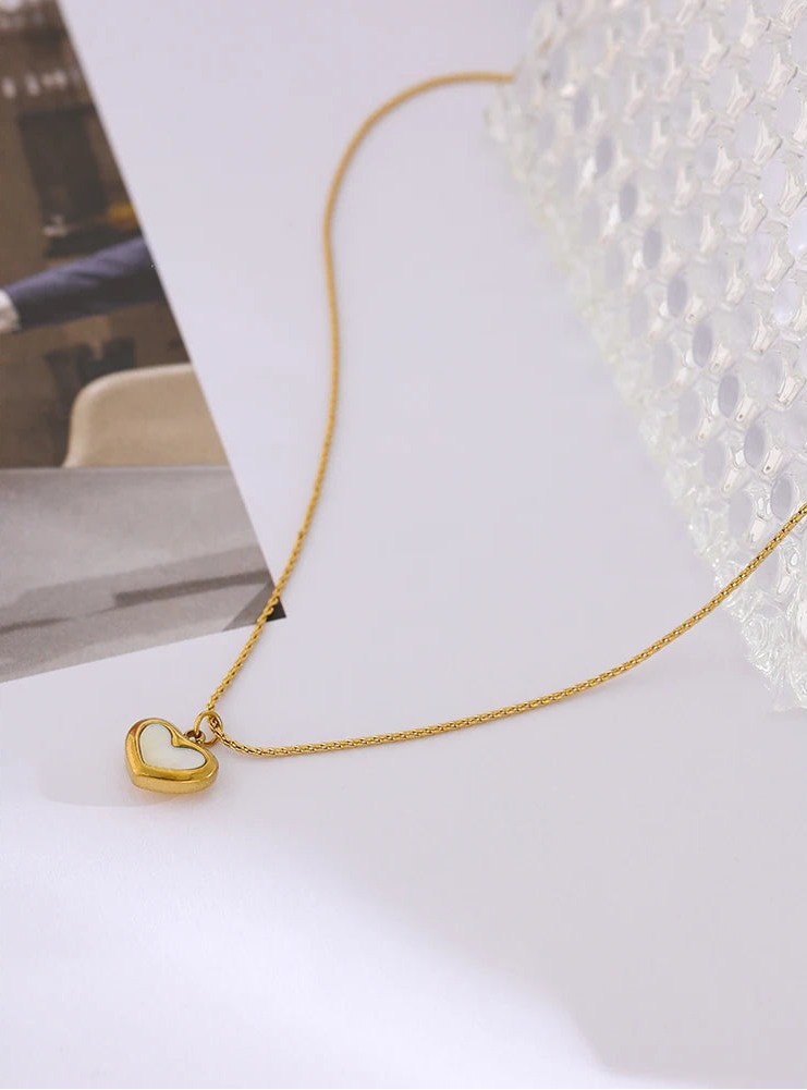 shell necklace-natural golden shell necklace-gold shell  jewelry-shell jewelry-shell necklace-golden  necklace