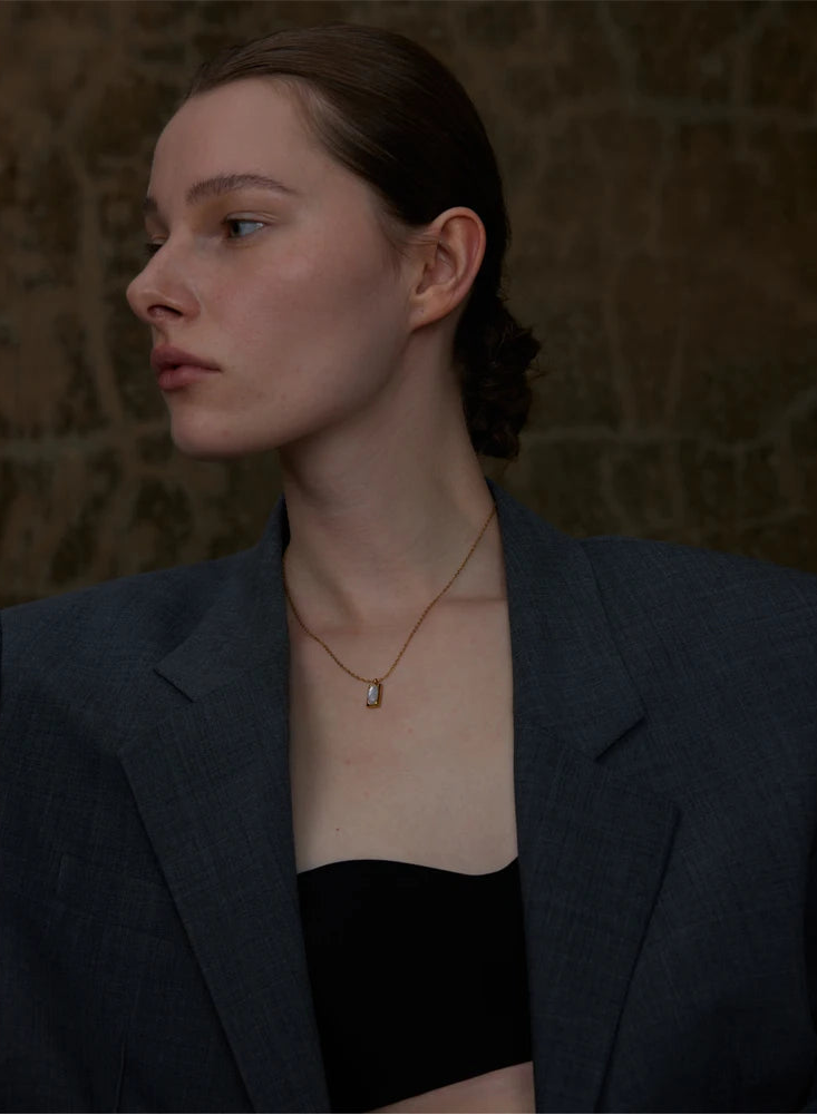 GeoLustre Shell Pendant Necklace-shell necklace-shell jewelry- mother of pearl shell necklace- nacre pendant