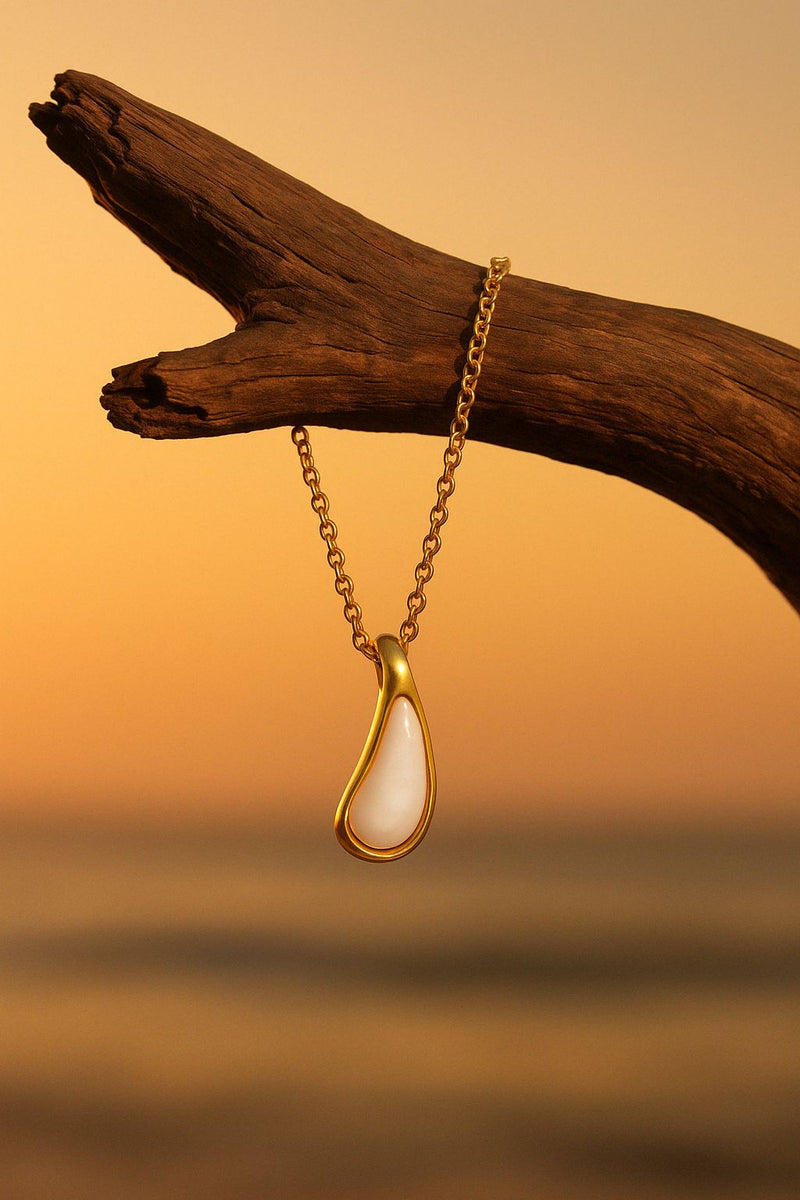 Liquid Pearl Pendant Shell  Necklace-shell necklace-nacre pendant shell necklace-mother of pearl shell necklace-mother of pearl pendant-gold necklace-chain necklace