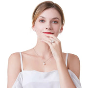 pearl ring-silver pearl ring-model with pearl ring