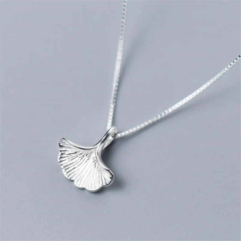 The Whispering Seaweed Pendant
