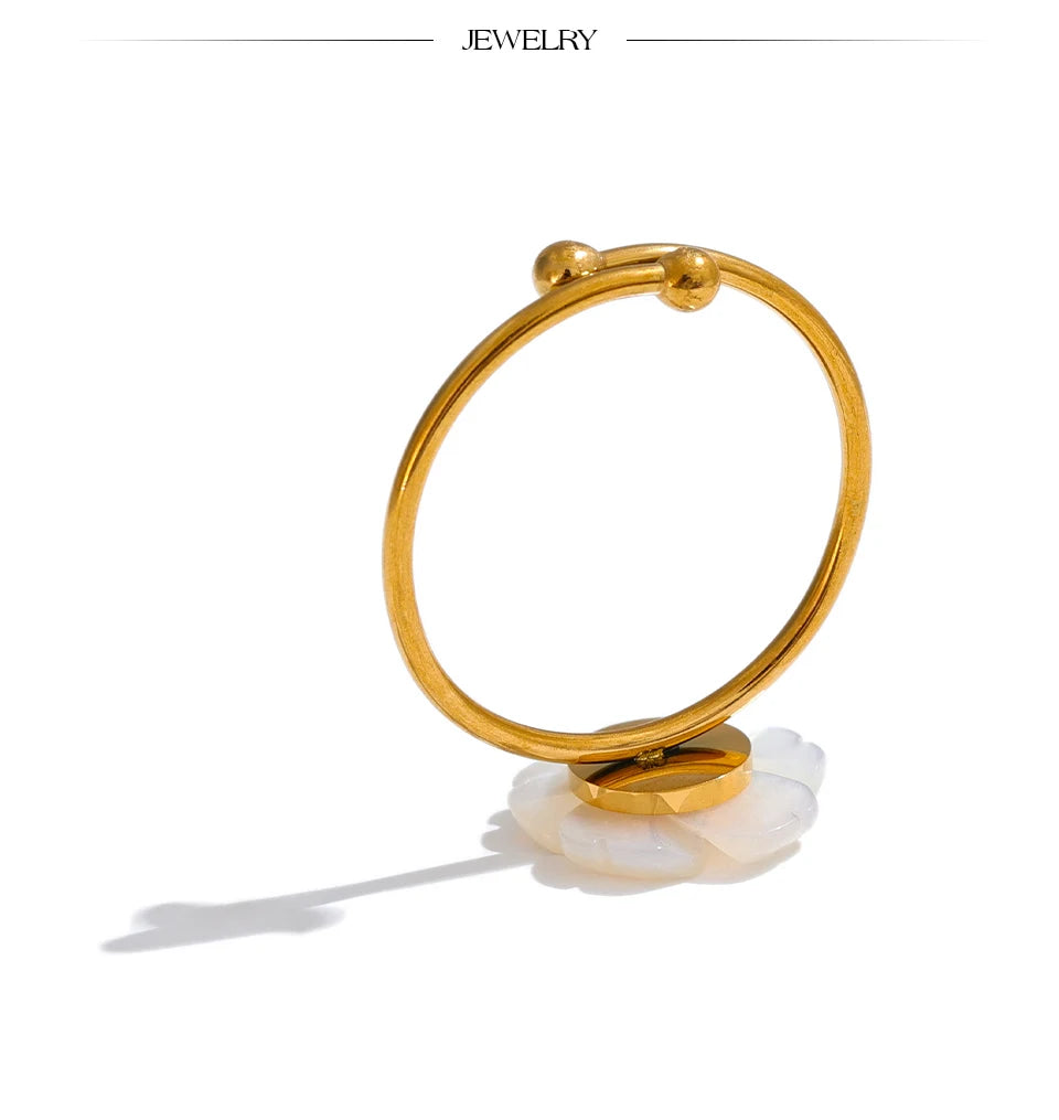 Tahitian Bloom Shell Ring