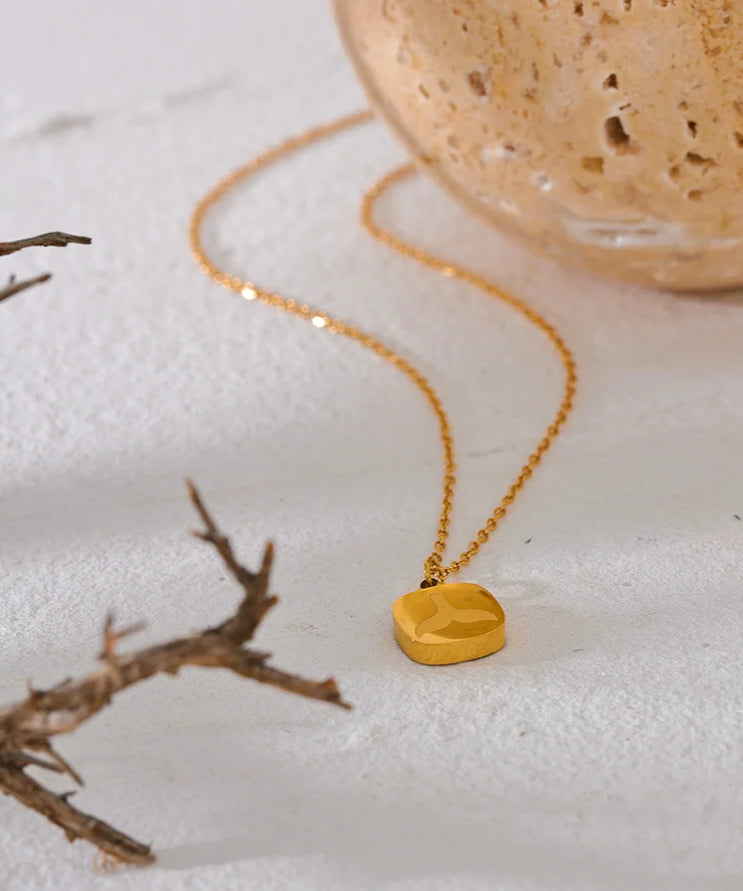 Sunbeam Square Shell Pendant Necklace-shell necklace-nacre pendant necklace-chaine necklace-gold necklace-shell jewelry
