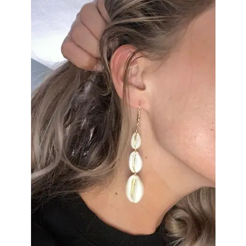 Dangling Shell Earrings