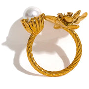 Floral Pearl Bloom Ring - Golden flora twisted pearl ring-pearl ring-gold pearl ring