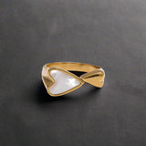 Gold Heart Shell Inlay Ring-gold mother of pearl ring-heart nacre shell ring-nacre shell ring-shell ring-shell jewelry-beach outfit ring-beach style-boho style-bohemian jewelry-wedding style ring
