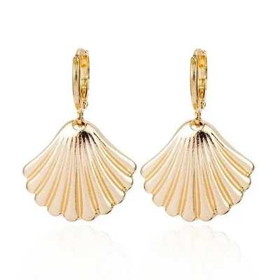 Gold Scallop Shell Earrings