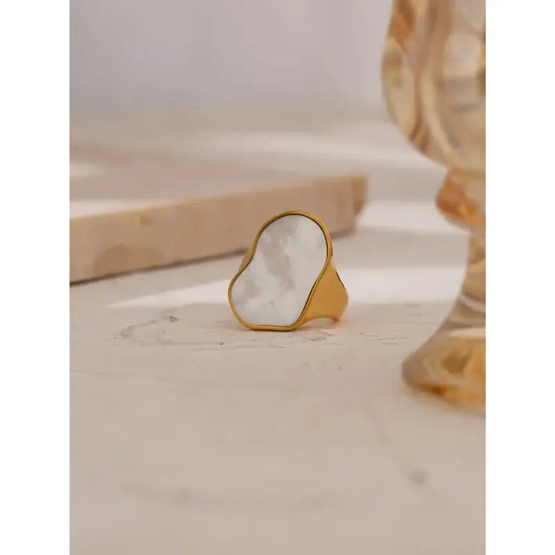 Gold Signet Shell Ring