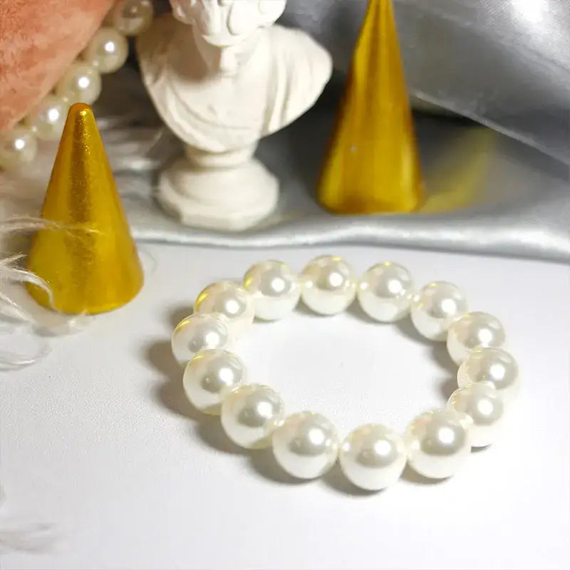 Large Pearl Stretch Bracelet