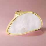 Oval Shell Ring- nacre shell ring-mother of pearl shell ring--shell ring-shell jewelry-beach outfit ring-beach style-boho style-bohemian jewelry-wedding style ring
