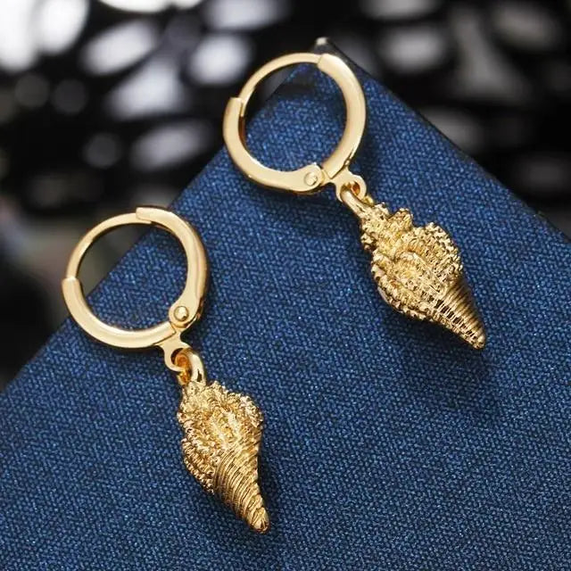 Pointed Shell Earrings