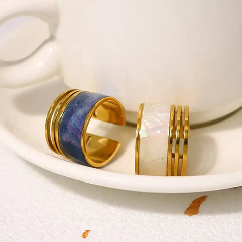 strata-cuff-shell-ring-white_shell ring-golden shell ring