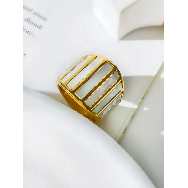 Stripe Shell Ring