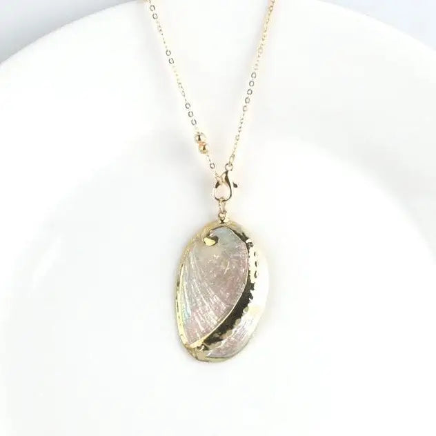 White Mother - of - Pearl Shell Necklace