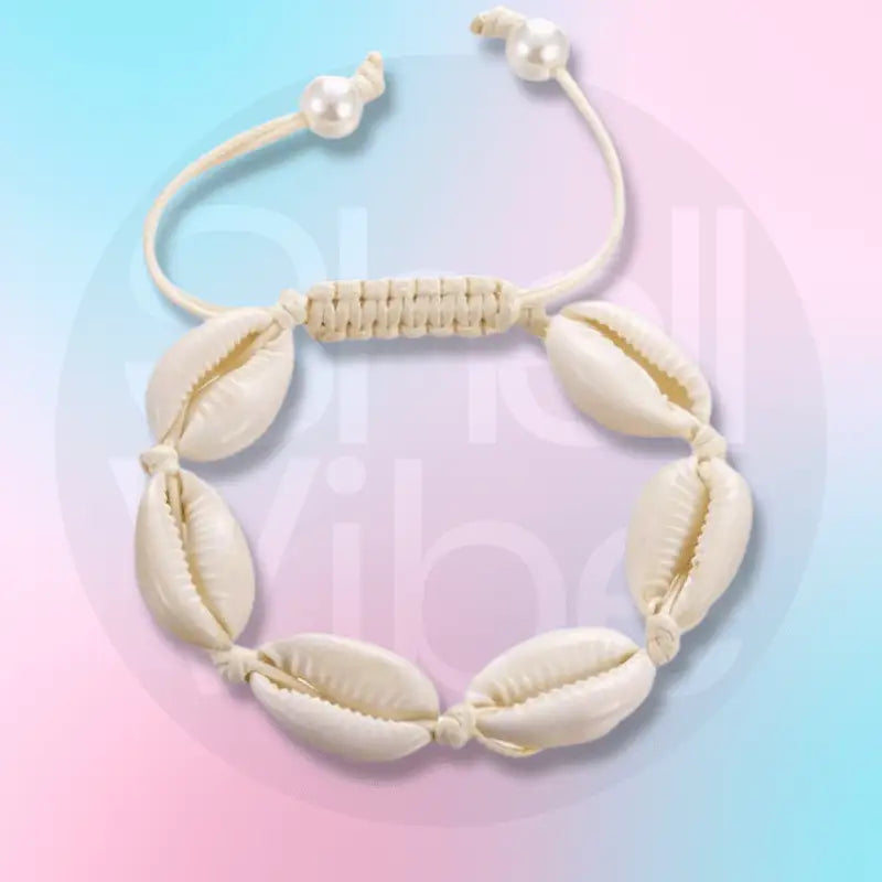 White Pearls & Cowrie Shell bracelet