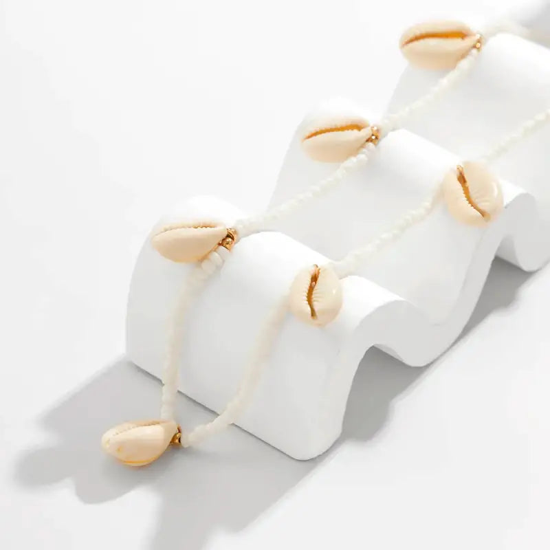 White Shell Chain