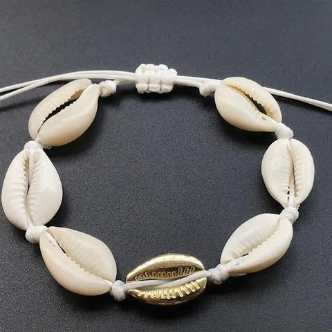 Women’s Cowrie Shell Bracelet - Golden