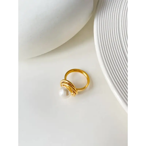 Wrapped Pearl Rin-golden pearl ring- shell ring