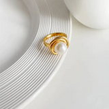 Wrapped Pearl Rin-golden pearl ring-shell ring-shell jewelry-beach outfit ring-beach style-boho style-bohemian jewelry-wedding style ring

